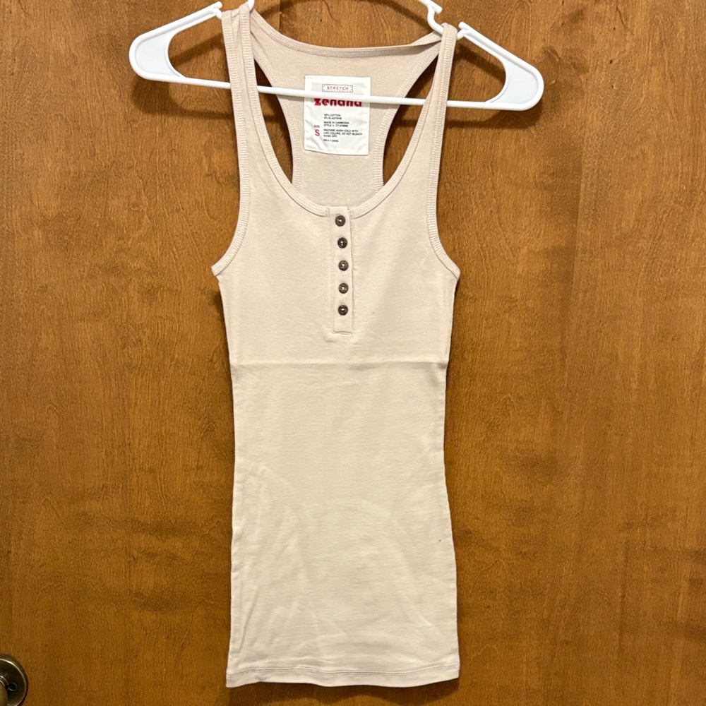 589. Zenana Light Beige Ribbed Henley Tank Top - Women
